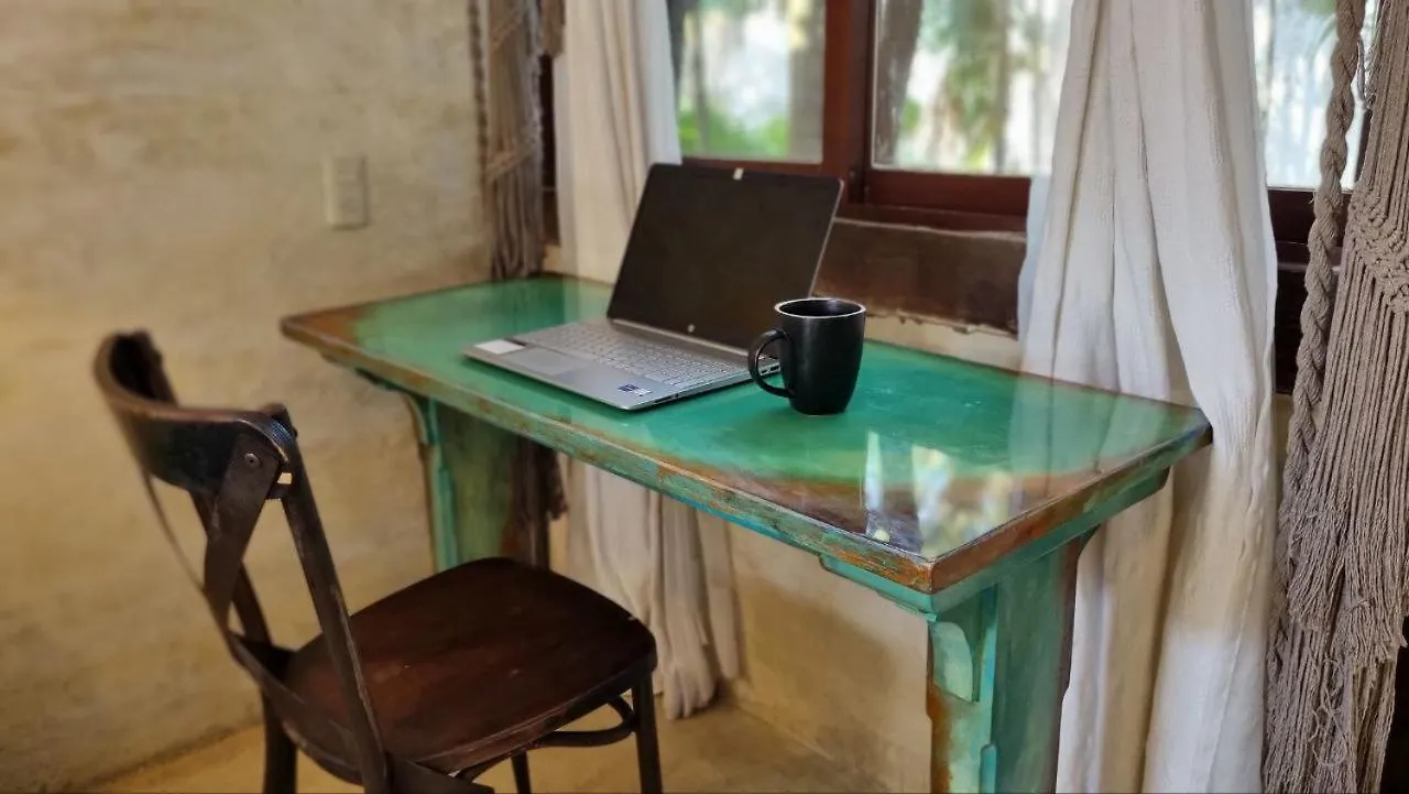 Hippie Chit Jungle Hotel Tulum
