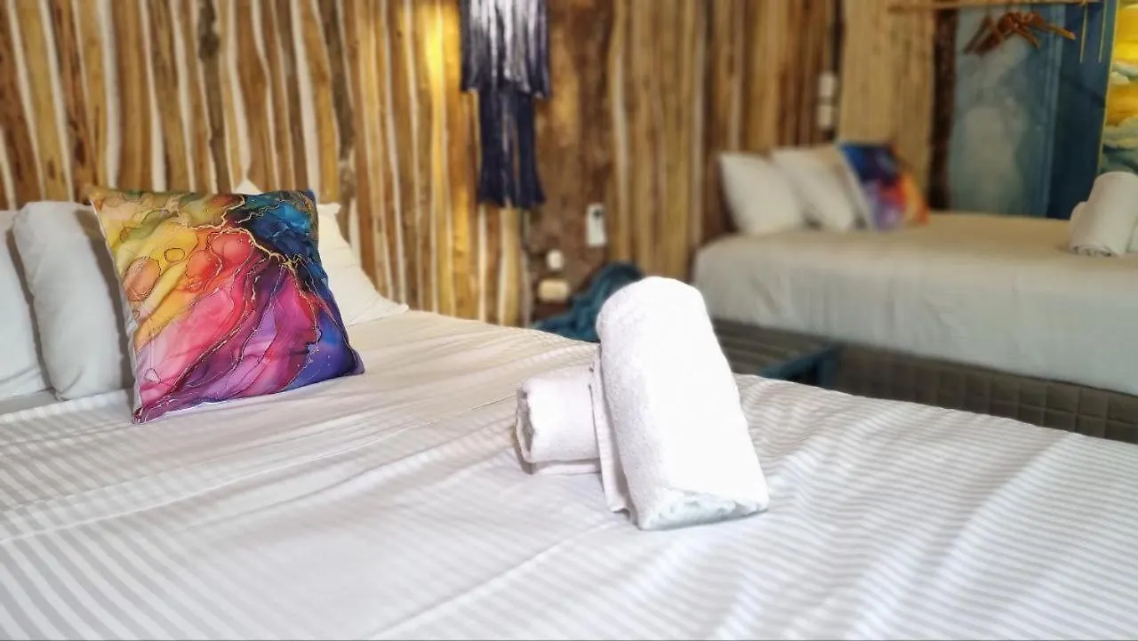 Hippie Chit Jungle Hotel Tulum