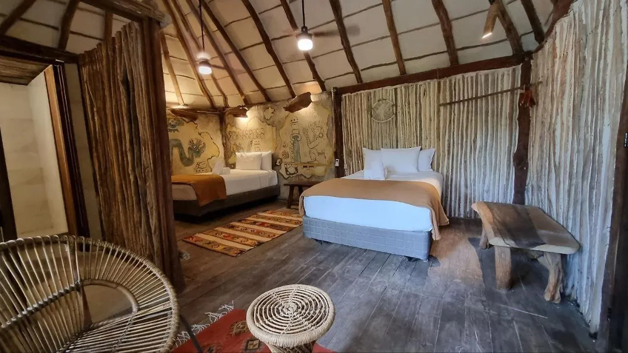 Hippie Chit Jungle Hotel Tulum 4*,
